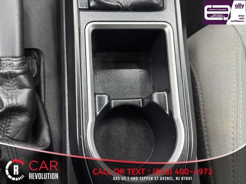 Used 2020 Toyota Tacoma SR image 30