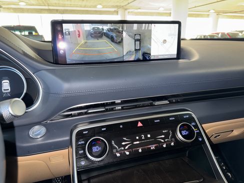 Used 2022 Genesis GV80 3.5T w/ Advanced Package 06 image 28