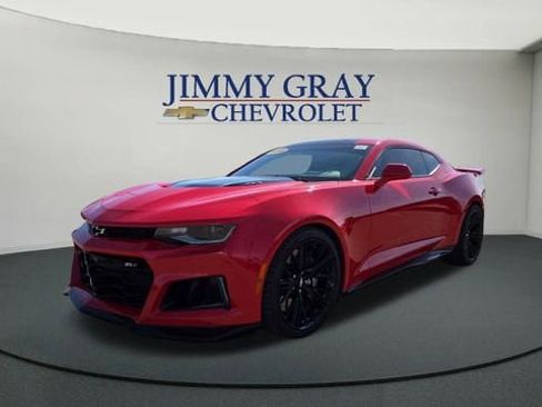 Used 2018 Chevrolet Camaro ZL1 image 7
