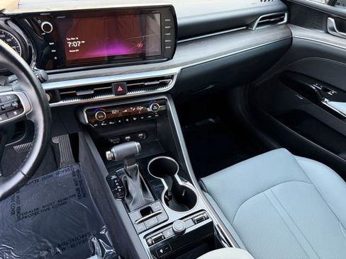 Used 2024 Kia K5 EX w/ EX Premium Package image 18