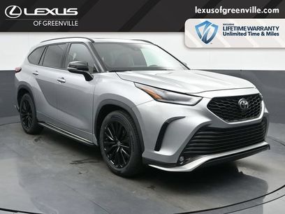 Used 2023 Toyota Highlander XSE