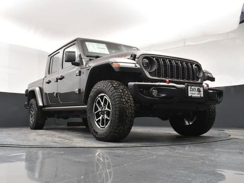 New 2026 Jeep Gladiator Mojave AWD/4WD image 18