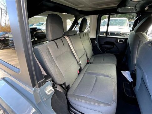 New 2024 Jeep Wrangler Unlimited image 23