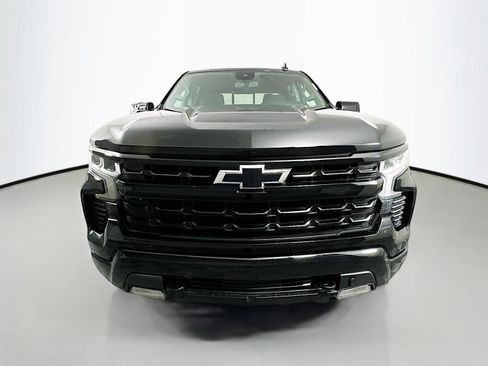 Used 2022 Chevrolet Silverado 1500 RST w/ Convenience Package II AWD/4WD image 2