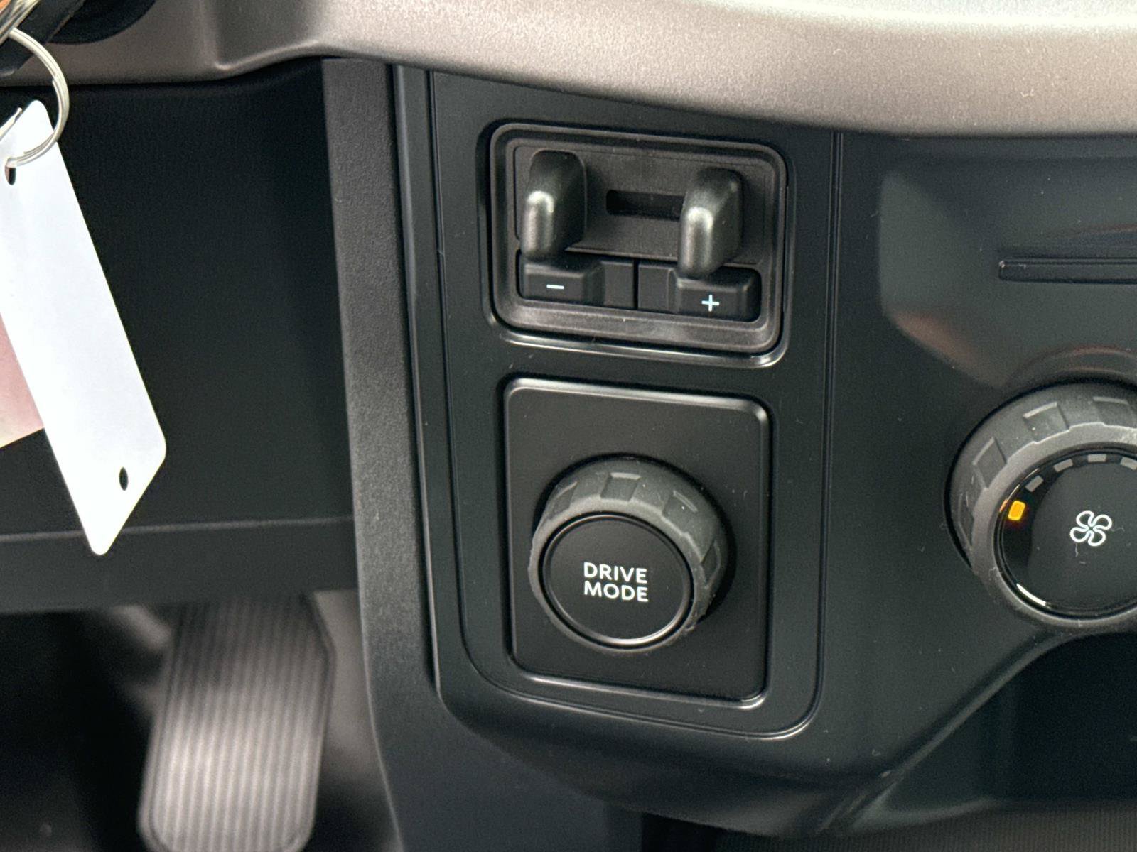 New 2026 Ford F150 XL RWD image 17