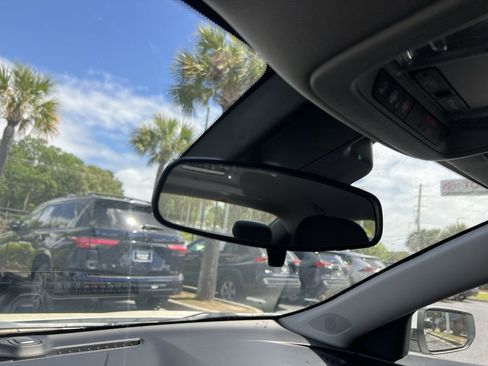 Used 2023 Chevrolet Malibu LT image 27