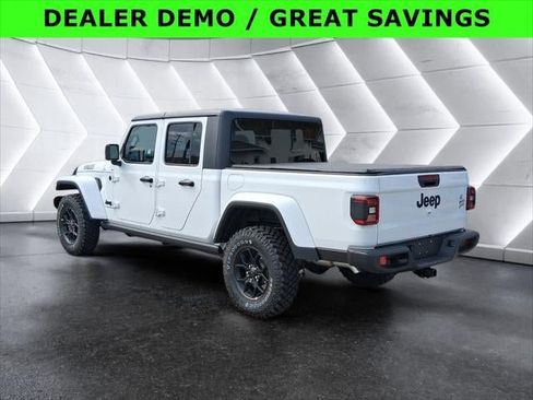 New 2025 Jeep Gladiator Sport AWD/4WD image 20