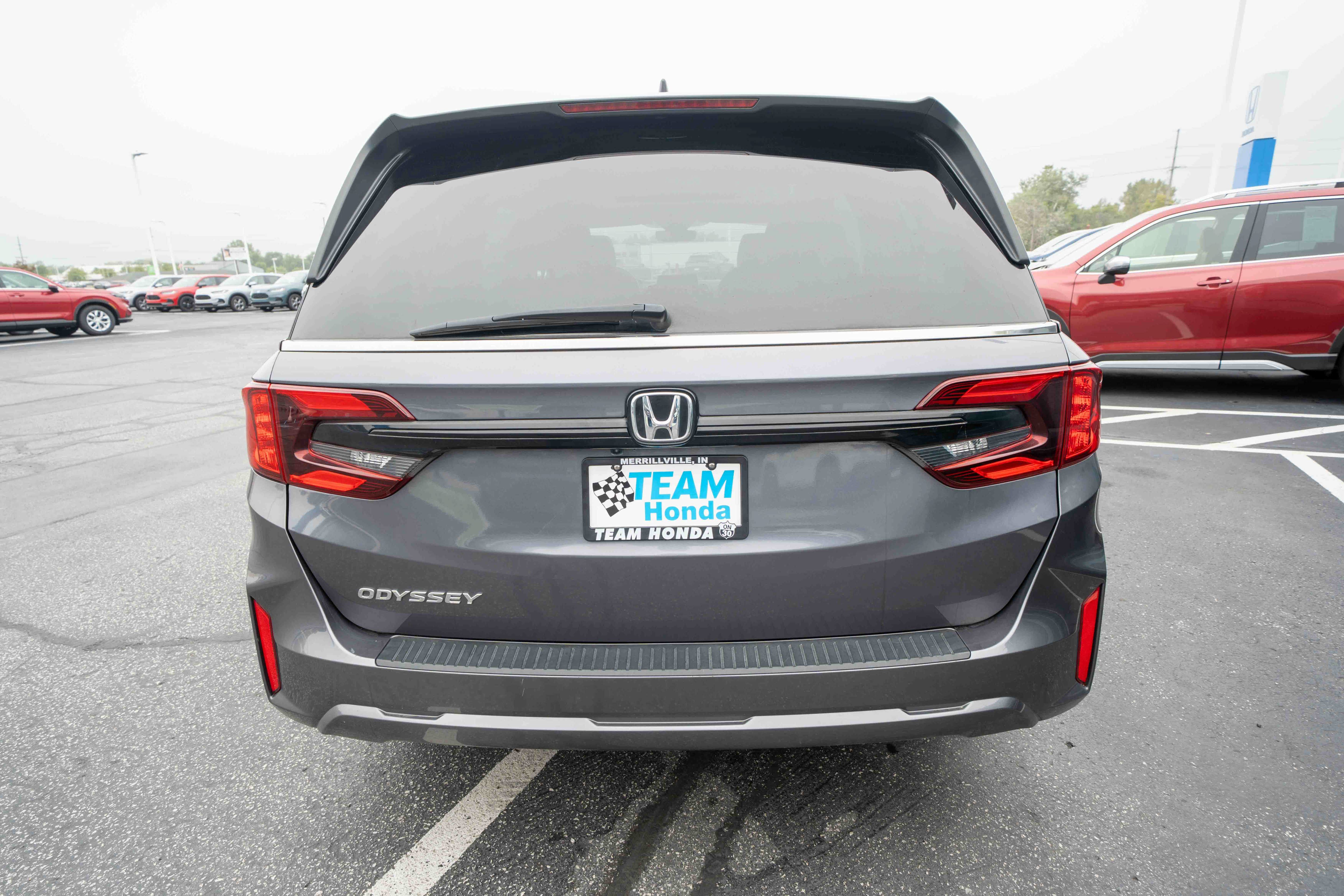 Used 2025 Honda Odyssey EX-L image 5