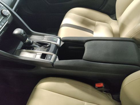 Used 2019 Honda Civic LX image 26