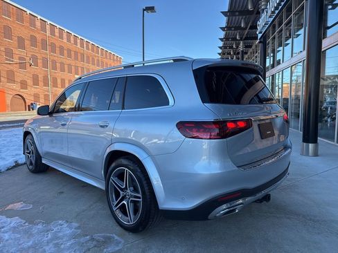Certified 2025 Mercedes-Benz GLS 450 4MATIC image 6