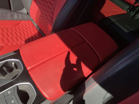 Used 2022 Lamborghini Urus image 72