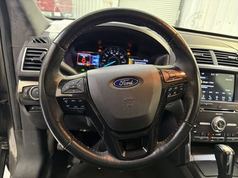 Used 2017 Ford Explorer Sport w/ Equipment Group 401A AWD/4WD image 16
