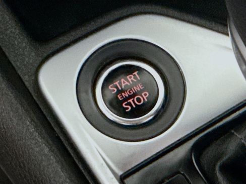 Used 2025 Nissan Sentra SV FWD image 21