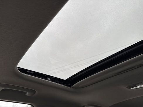 Certified 2023 Hyundai Venue SEL image 14