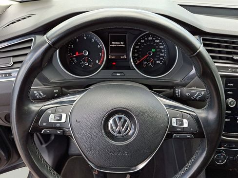 Used 2019 Volkswagen Tiguan SE w/ Panoramic Sunroof Package AWD/4WD image 20