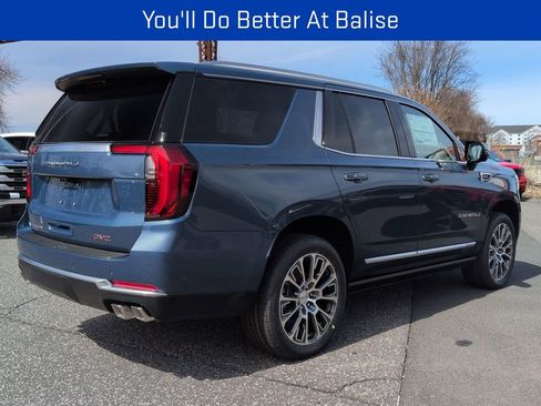 New 2026 GMC Yukon Denali w/ Denali Reserve Package image 3