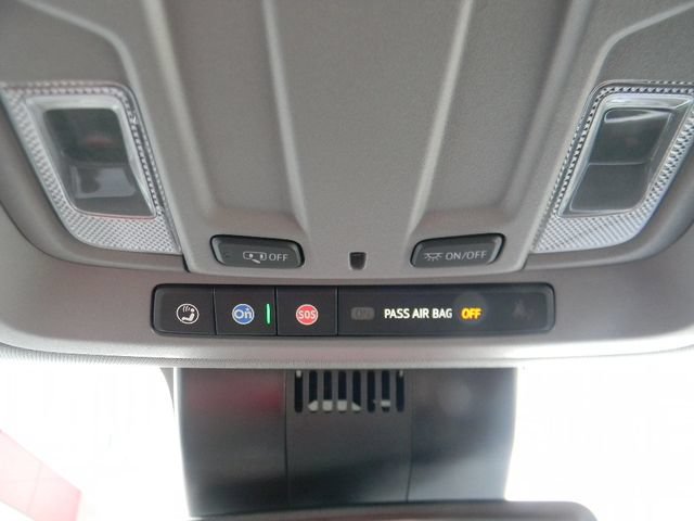 Used 2023 Chevrolet Silverado 1500 LTZ AWD/4WD image 20