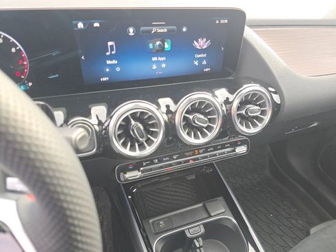 Certified 2026 Mercedes-Benz GLA 250 4MATIC image 28