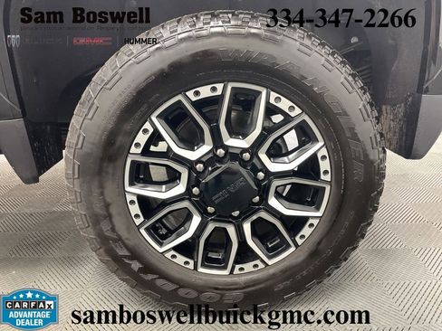 Used 2024 GMC Sierra 3500 Denali Ultimate AWD/4WD image 37