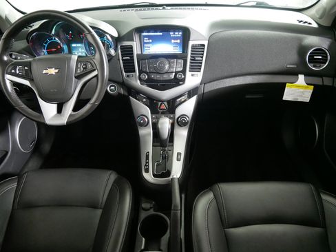 Used 2015 Chevrolet Cruze LTZ w/ Sun, Sound and Sport Package FWD image 10