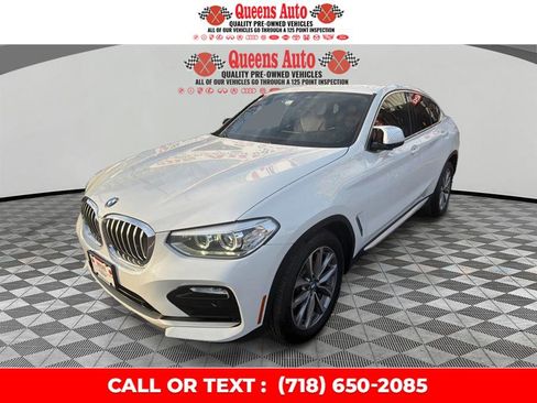 Used 2019 BMW X4 xDrive30i w/ Convenience Package image 2