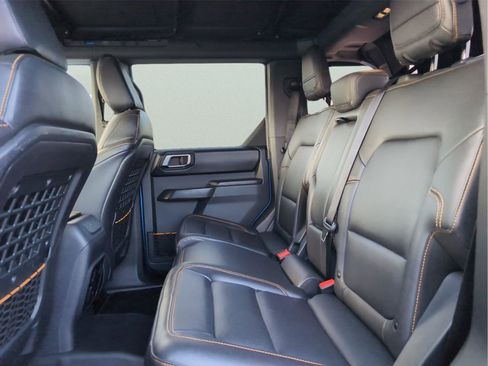 Used 2024 Ford Bronco Badlands image 22