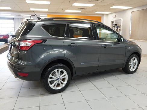 Used 2018 Ford Escape SEL image 13
