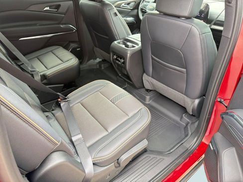 New 2026 Chevrolet Traverse High Country FWD image 30