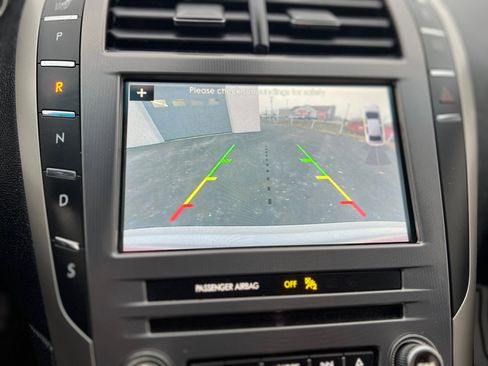 Used 2017 Lincoln MKZ Reserve w/ Climate Package image 24