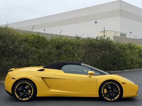 Used 2008 Lamborghini Gallardo Spyder AWD/4WD image 7