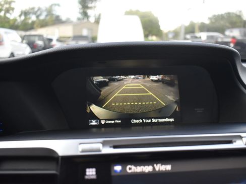 Used 2017 Honda Accord EX-L image 25