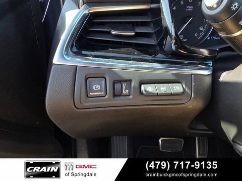 Used 2022 Cadillac XT6 Sport w/ Technology Package AWD/4WD image 13