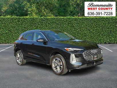 Used 2025 Audi Q5 Premium w/ Convenience Package