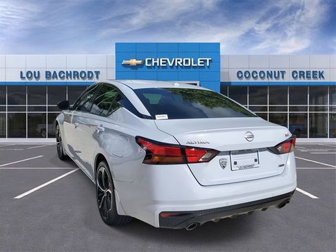 Used 2024 Nissan Altima 2.5 SR image 30