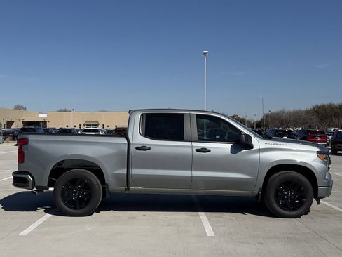 New 2026 Chevrolet Silverado 1500 Custom image 3