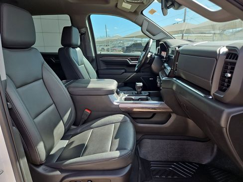 Used 2023 Chevrolet Silverado 1500 LTZ image 28