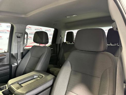 Used 2024 GMC Sierra 1500 SLE image 19