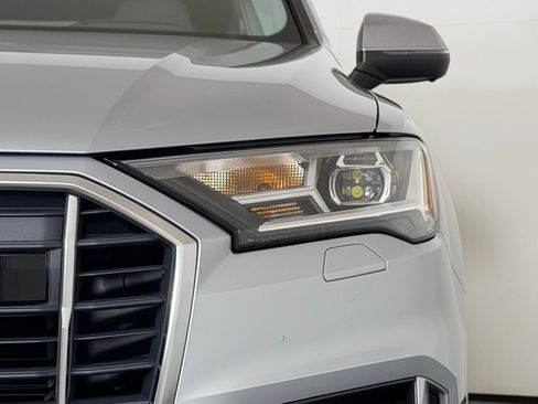 Used 2022 Audi Q7 3.0T Prestige AWD/4WD image 11