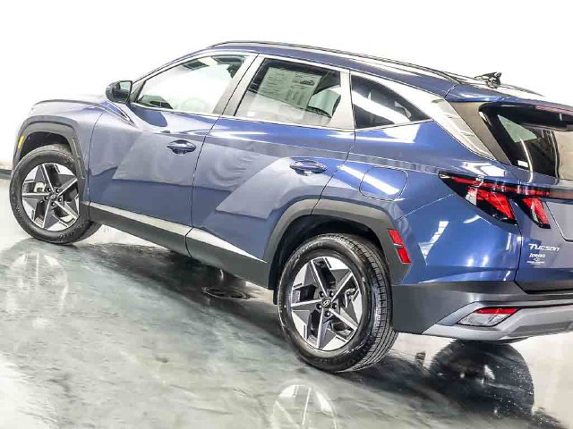 Used 2026 Hyundai Tucson SEL Plus AWD/4WD image 11