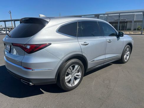 Used 2024 Acura MDX SH-AWD image 4