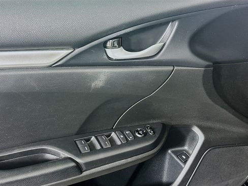 Used 2019 Honda Civic Sport image 15