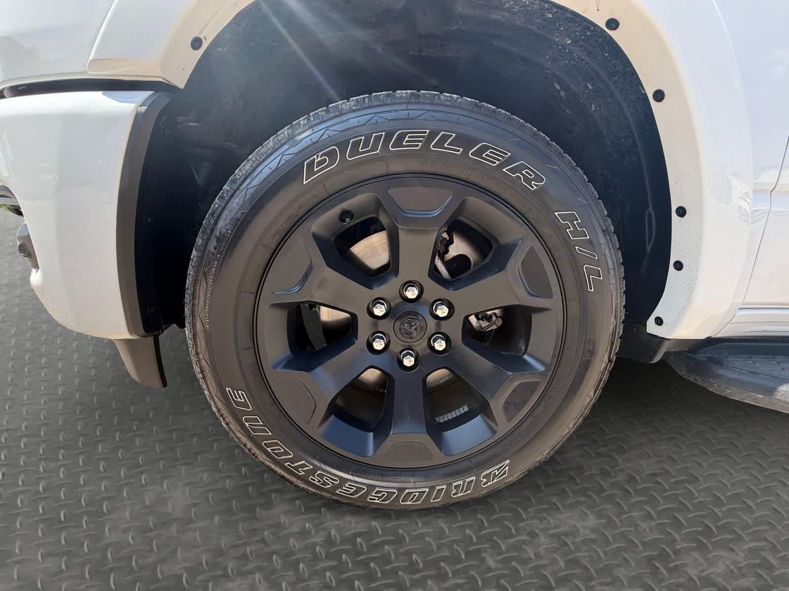 Used 2025 RAM 1500 Big Horn AWD/4WD image 9