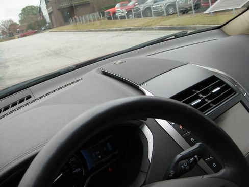 Used 2016 Lincoln MKZ Hybrid With Sunroof w/ Equipment Group 600A Reserve image 20