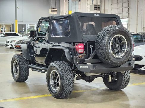 Used 2016 Jeep Wrangler Sport w/ Quick Order Package 24S AWD/4WD image 11