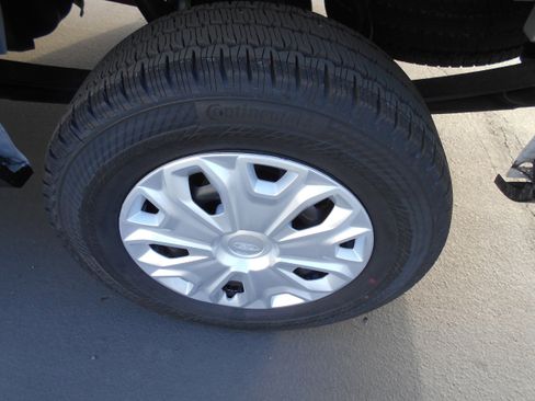 Used 2025 Ford Transit 250 Low Roof w/ Exterior Upgrade Package image 12