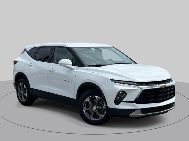 Used 2025 Chevrolet Blazer LT FWD 360° Tour