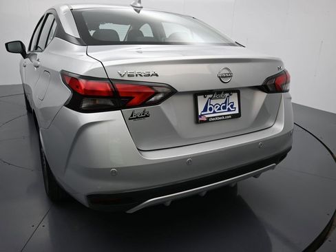 Used 2023 Nissan Versa SV image 20