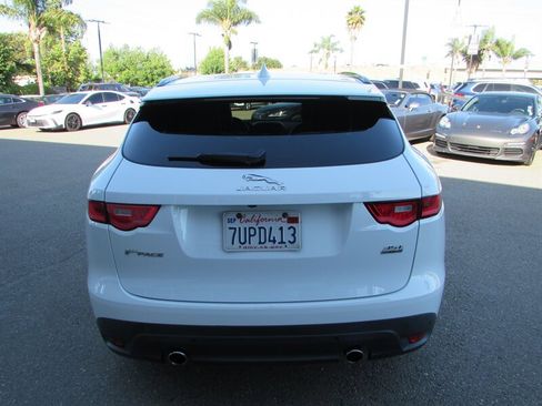 Used 2017 Jaguar F-PACE Prestige AWD/4WD image 7