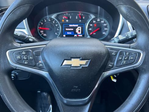 Used 2020 Chevrolet Equinox LT AWD/4WD image 25