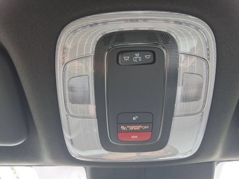 Used 2026 Hyundai Elantra Sport FWD image 19